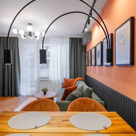 Modern&central 2-bedroom With Parking Apartamento *