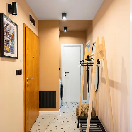 Modern&central 2-bedroom With Parking